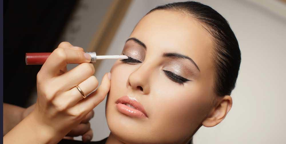 logo make-up