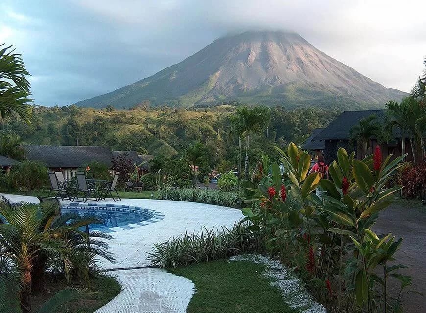 В какое время года лучше ехать на Коста-Рику. Features Costa Rica