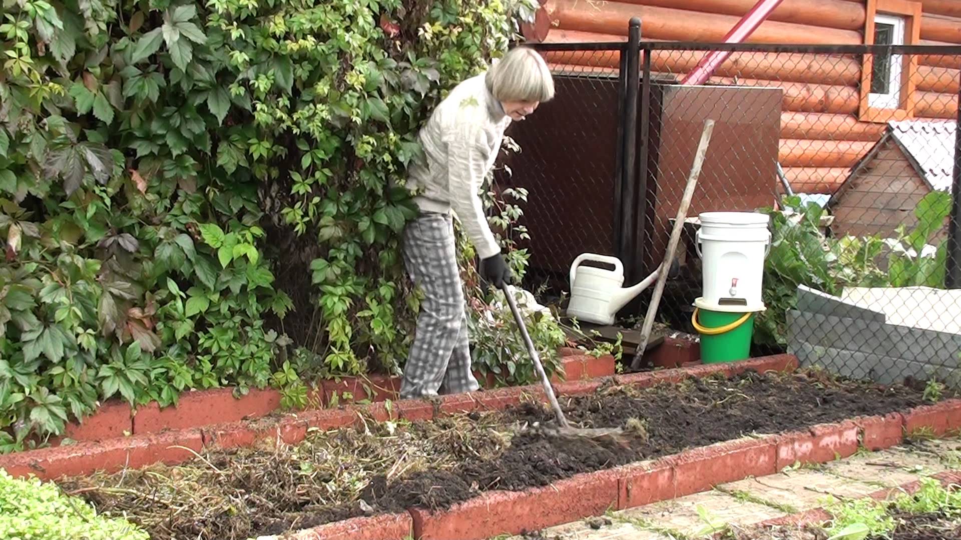 logo fertilization of the garden plot