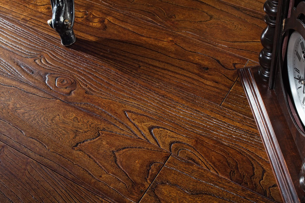logo flooring