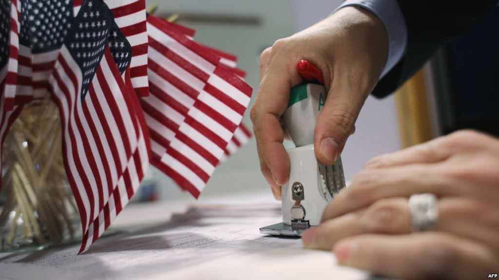 Визы категории visa category J in the United States